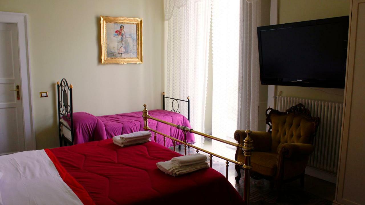 Oro Di Napoli Luxury Bed & Breakfast Екстериор снимка